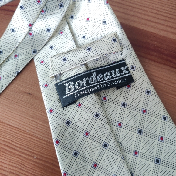 NWOT Gold Tie - Picture 2 of 2